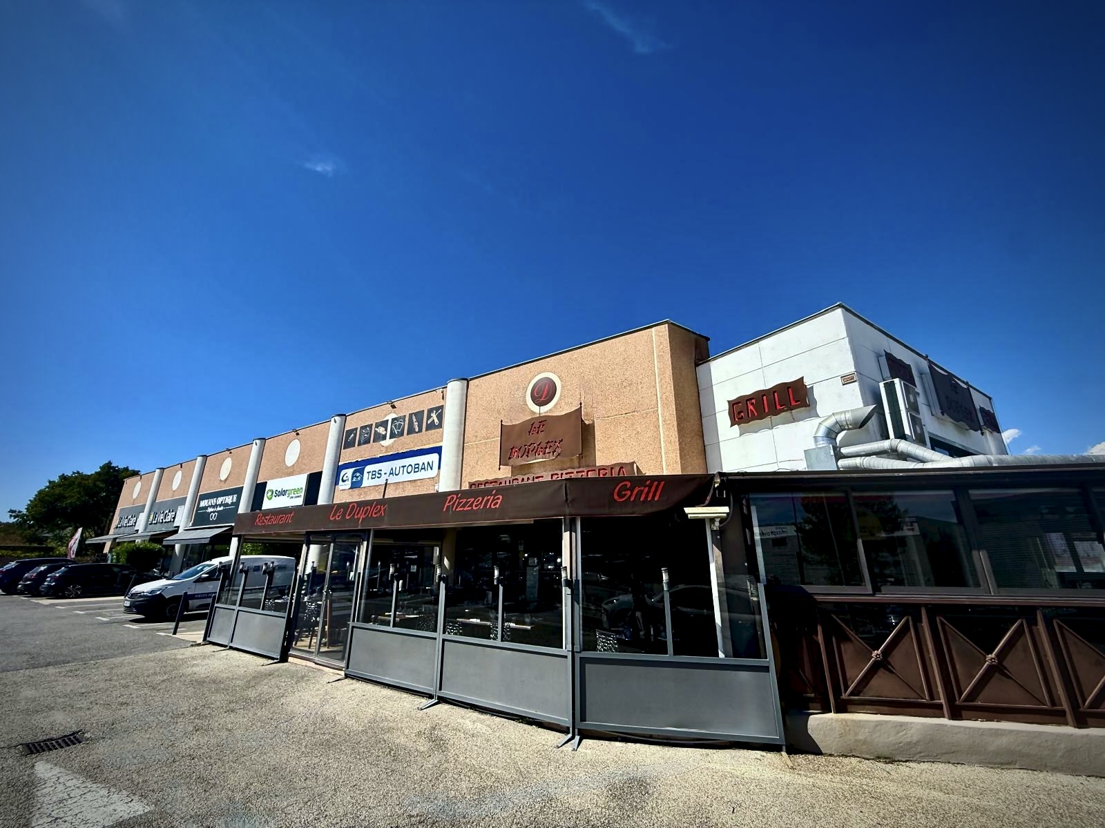 Centre Commercial Mouans Sartoux - Vue 2